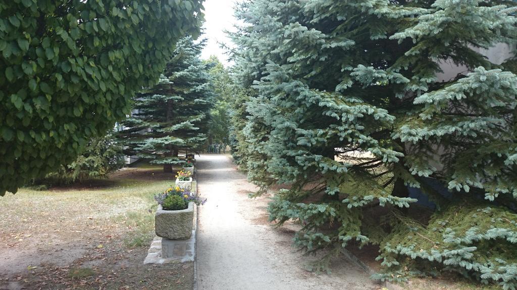 Lesni Hotel Perslak Нова-Быстршице Экстерьер фото